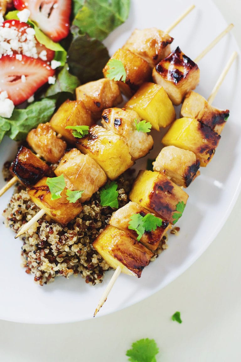 6 Ingredient Pineapple-Chicken Kabobs - Easy + quick + SO TASTY! A favorite healthy recipe when grilling. | asimplepalate.com