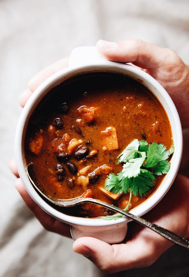 The BEST 30 minute Sweet Potato Chili! So easy, so flavorful, and all things YUM! | asimplepalate.com