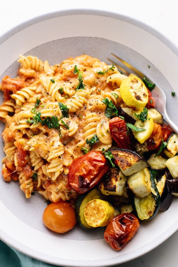 Cheesy Rotini Pasta with Roasted Vegetables – A Simple Palate